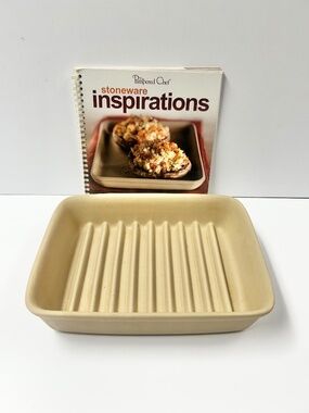 Pampered Chef Small Ridged Stoneware Baker Roast Pan Inspirations Cookbook
